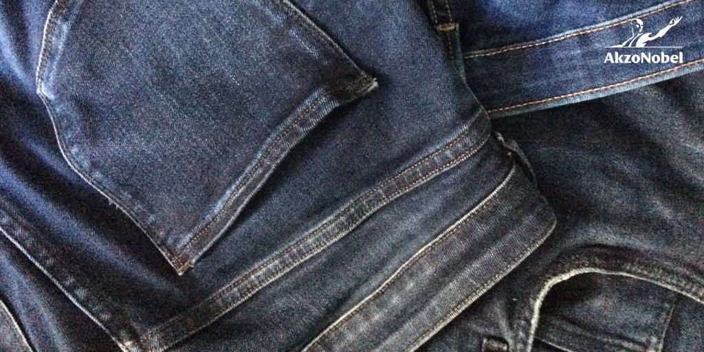 AkzoNobel's tweet image. When tailors from Genoa discovered a #blue fabric called #SergeDeNimes, named after the French city where the fabric was woven, they decided to use it to make sturdy work trousers or “jeans” as we now refer to them. #powerofcolor #colorfacts
