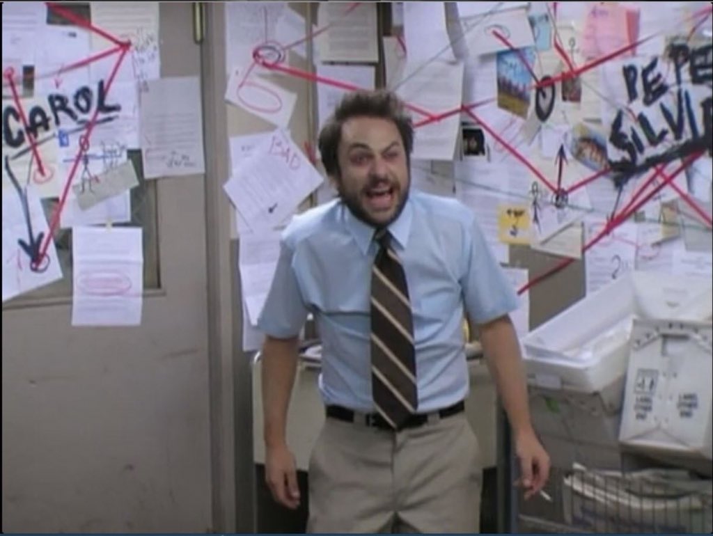 Мем мужик объясняет. Чарли Дэй в Филадельфии всегда солнечно. Чарли Дэй, «в Филадельфии всегда солнечно» – «теория заговора». Чарли Дэй теория заговора. В Филадельфии всегда солнечно Чарли доска