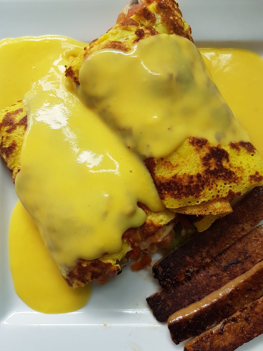 📍5171A Avenue du Parc 
📍1212 de Maisonneuve Est ❤️✅
.
.
.
#instafood #dinner #food #foodporn #stuffed #hot #beautiful #breakfast #lunch #love #sweet #delicious #eating #foodpic #foodpics #tagblender #instagood #photooftheday #fresh #coffee