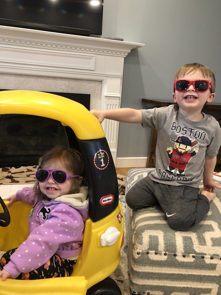 Happy mothers day @breannareding ! You’re the best and coolest mom out there. Now I know where these 2 get it from. We love ya!