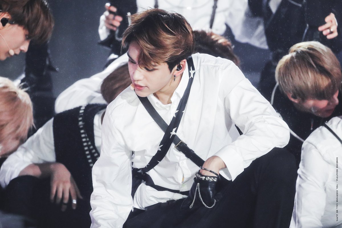 some1beautiful_'s tweet photo. 180512 
#루카스 #LUCAS #黄旭熙 #NCT2018 https://t.co/soYDdJOwMX
