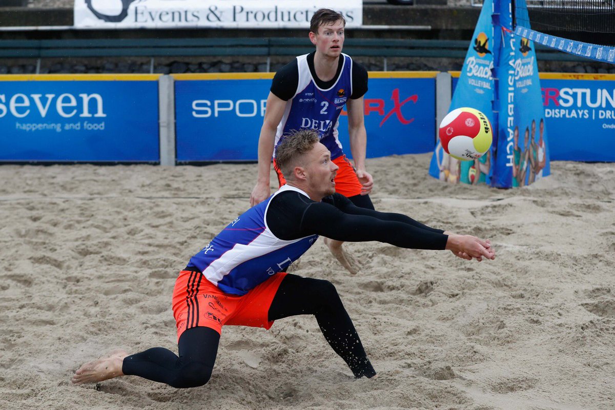 Beachvolleybal tweet media