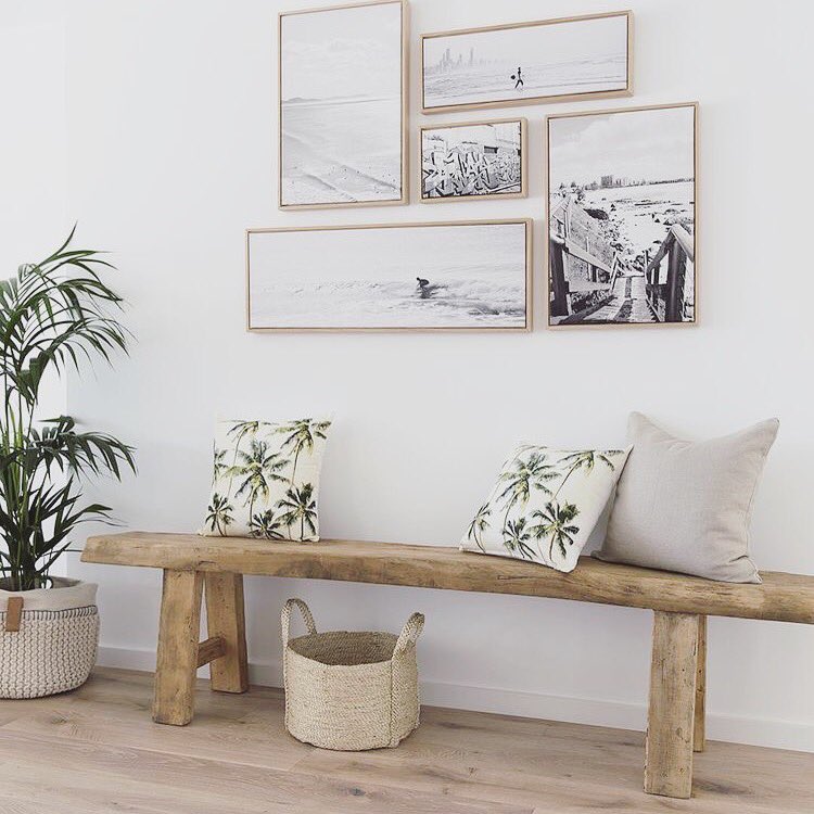 cornish_house's tweet photo. Funky beach house wall gallery. The perfect addition 👌 #beachhouse #design #interiordesign #homedecor #coastalliving #interiors123 #wallgallery #homedesign #interiorinspo #Cornwall https://t.co/VBTNcNzseu