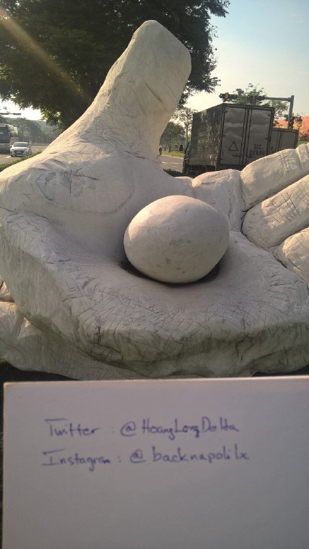HoangLongDelta's tweet photo. #FRESCOArtTestV3
"Nurturing" is the title of artwork. By education everyone to grow, to study, to work in high-technology field, must do the best to get the biggest result. https://t.co/TRhTQf6ux5