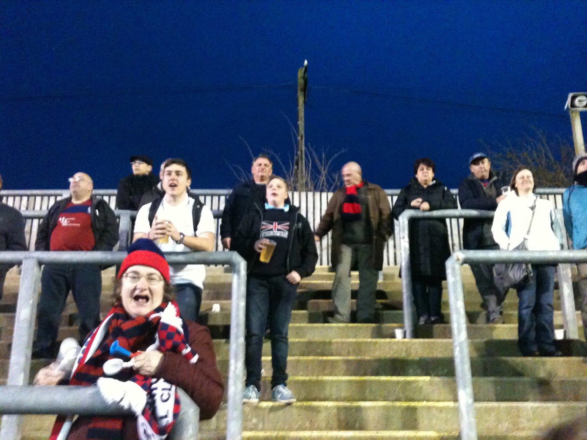 djdexter_'s tweet image. In 2013 I stood on the terrace, Lewes away watching our boys in ❤️💙 whilst they played in the Isthmian League Premier Division - today I stand there with the boys 90 mins away from the national league! Good luck boys we’re all behind you! #TonArmy #beavers #PlayOffs @HRBFC