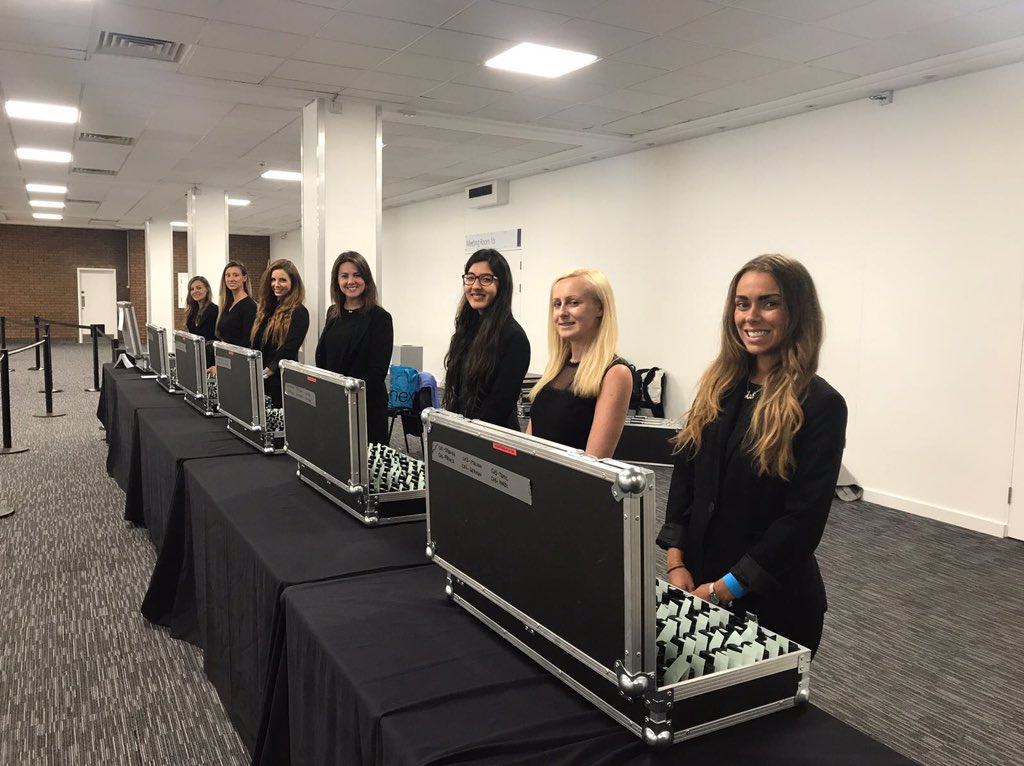 EventHosts's tweet photo. 'Oh we do like to be beside the seaside...'
Event Hosts corporate team are in Brighton @BrightonCentre #BrightonCentre #Brighton #Hostess #ConferenceStaff #Staffing #RegistrationTeam #EventProfs
https://t.co/NubtGi044U
#EventHosts https://t.co/eT1XvnHo4V