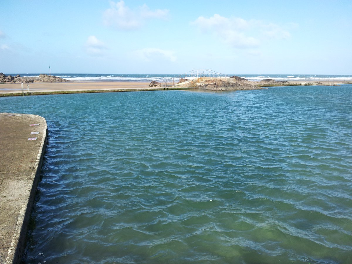 manonabeach's tweet photo. What the #beach means at #Summerleaze #Bude in #Cornwall, with @BreakwaterHols - https://t.co/948RniNaHP https://t.co/H1qS3Pvnm3