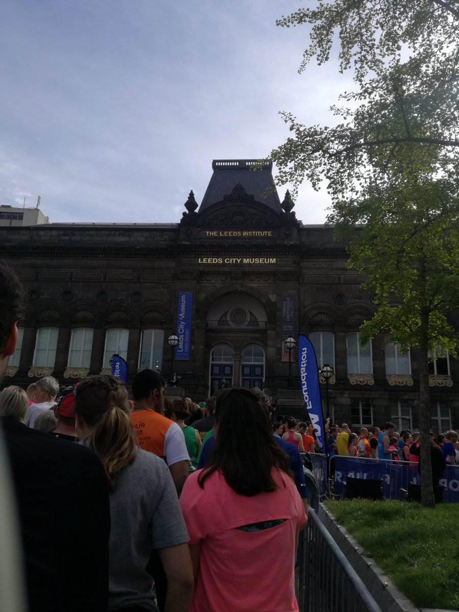 Tune for the runner open.spotify.com/artist/4Ujx0r2… #leedshalfmarathon #leedshalf