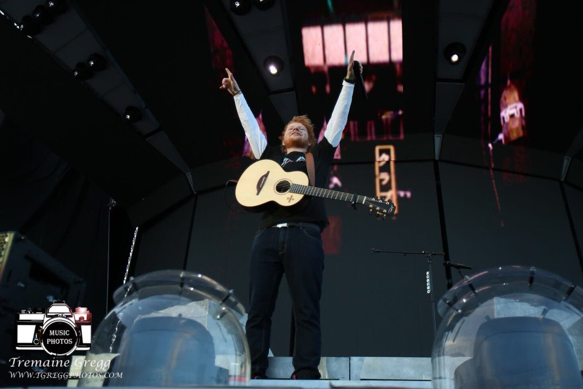 Warnermusicirl's tweet photo. Good morning Galway, how was last night?! #edsheeran #galwaygirlingalway 
📷 @tgreggphotos https://t.co/LO2qadXz8L