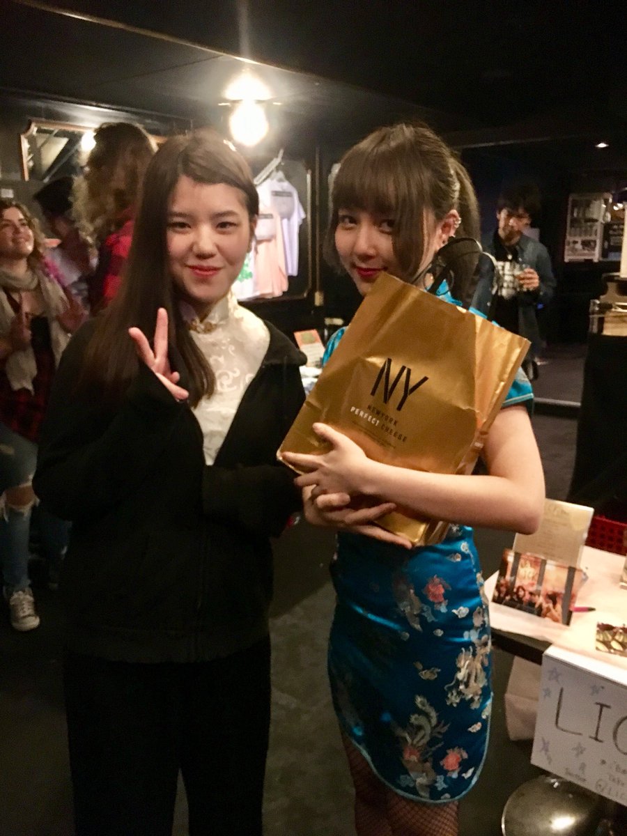 you_dr32's tweet photo. 横浜7th AVENUEきてます✨LICK待ち https://t.co/x76AJq2zMG