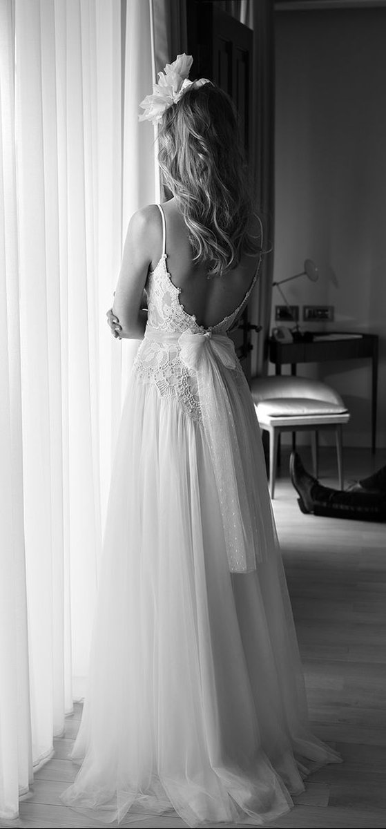 How stunning is the back of this dress! #WeddingDress 😍 @bridesupnorth