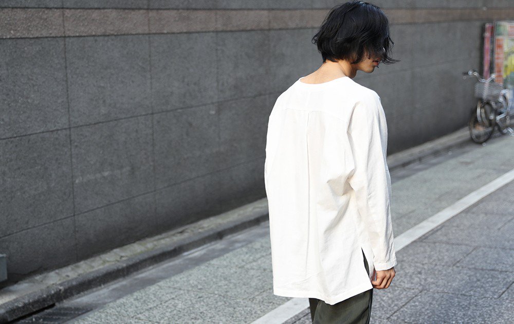 Palmmaisonstore's tweet photo. ◇Styling men.013 / キーカラー「カーキ」④◇
「素材に注目のカーキコーデ」
肩の力の抜けた、これからの季節にぴったりなスタイリングです◎
https://t.co/aD6vozj9bp
#YANTOR #AUGUSTEPRESENTATION https://t.co/kvLSdtQaCv
