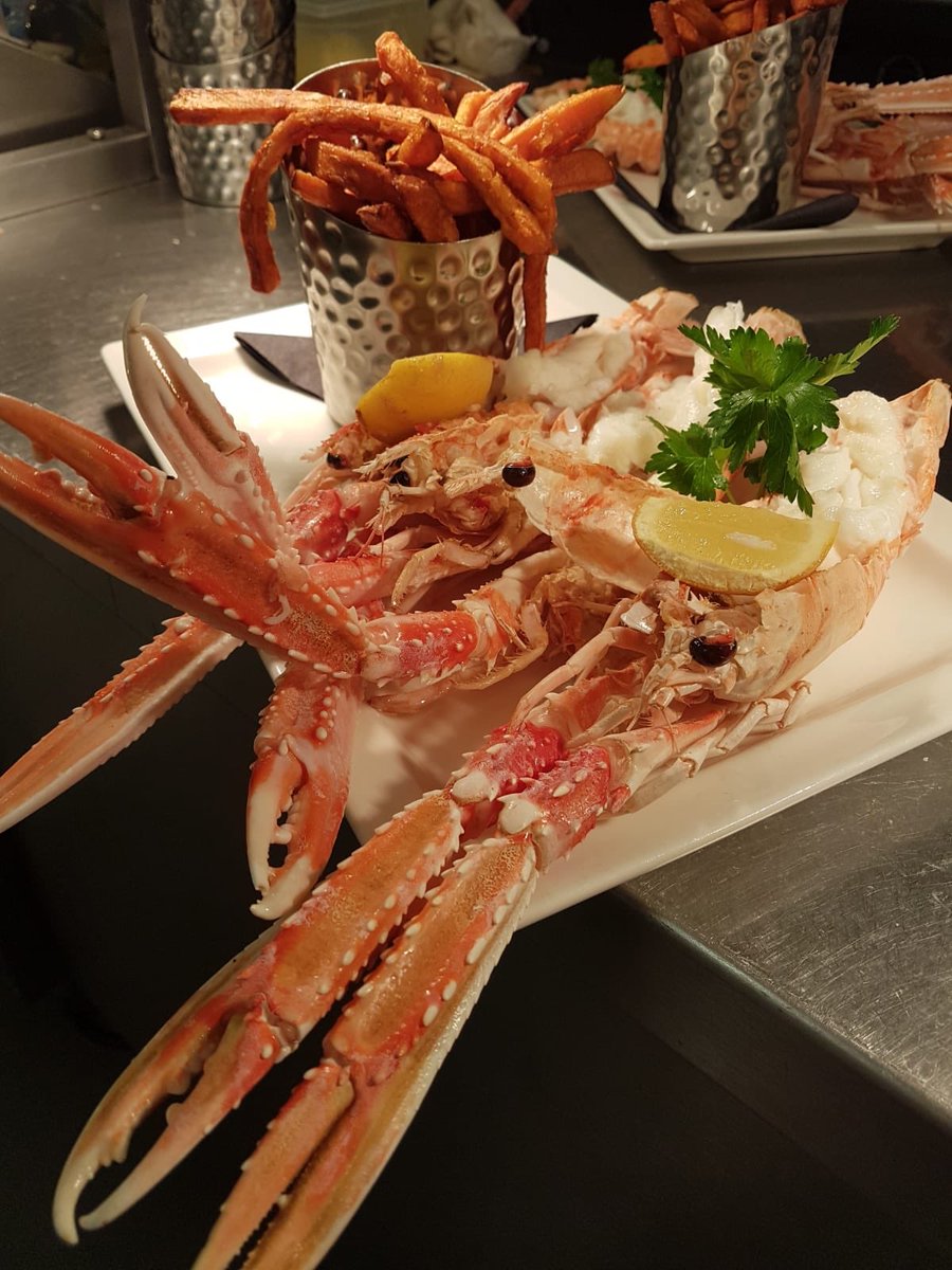 JC_Restaurants's tweet image. Dublin Bay Prawns a perfect choice for seafood lovers.
#Prawns #Fries #FreshDish #SundayFeelings #WheretoeatinDublin @TheRestaurantBT #Seafood #Yummy #Sunday #Dublin