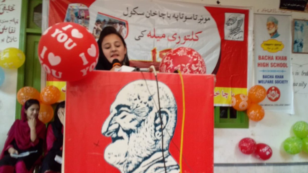 Khadimhussain4's tweet photo. آج باچا خان سکول منگورہ سوات میں سکول کی دوامداری اور بچوں کے ٹیلنٹ کے اظہار کیلئے ایک رنگارنگ چیریٹی شو کا اہتمام کیا گیا جس میں علاقے کے لوگوں نے کثیر تعداد میں شرکت کی۔ https://t.co/NRZzWyiMr8 #SupportQualityEducation #SupportBaachaKhanSchools https://t.co/MVJeHKdsNM