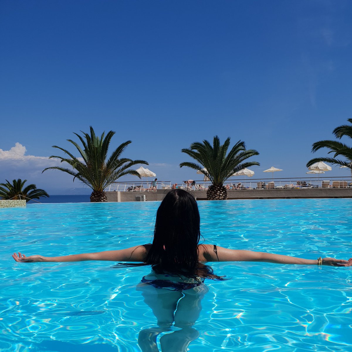 Mitrawicks1's tweet photo. Hello summer 😎 #marbellacorfu #luxurytravel #travel https://t.co/X2cft1ndHr