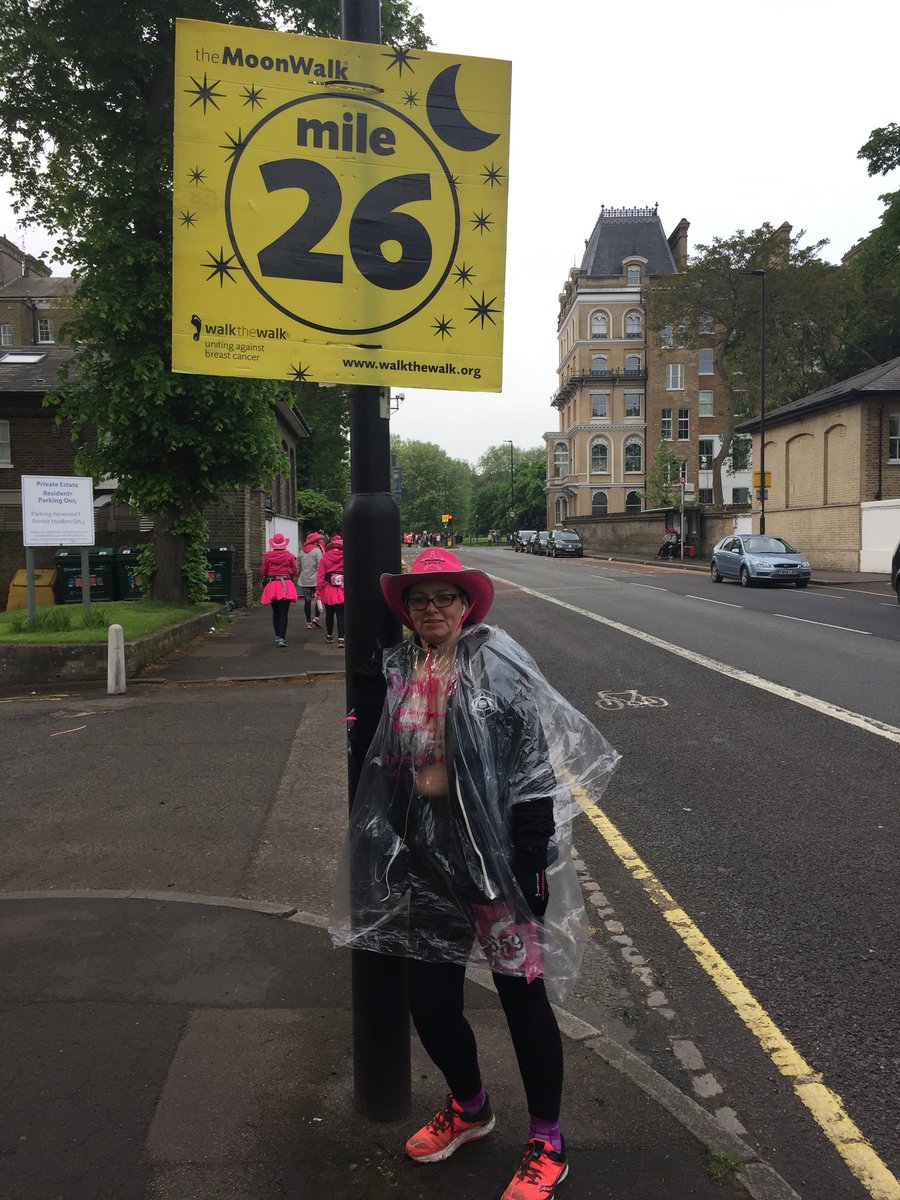 beancounterboro's tweet photo. @WalktheWalk Fantastic night! Couldn't have done it without the volunteers, they were great! Fingers crossed I'll be ready for 2019. #moonwalklondon #moonwalk https://t.co/0ryzjYvHQF