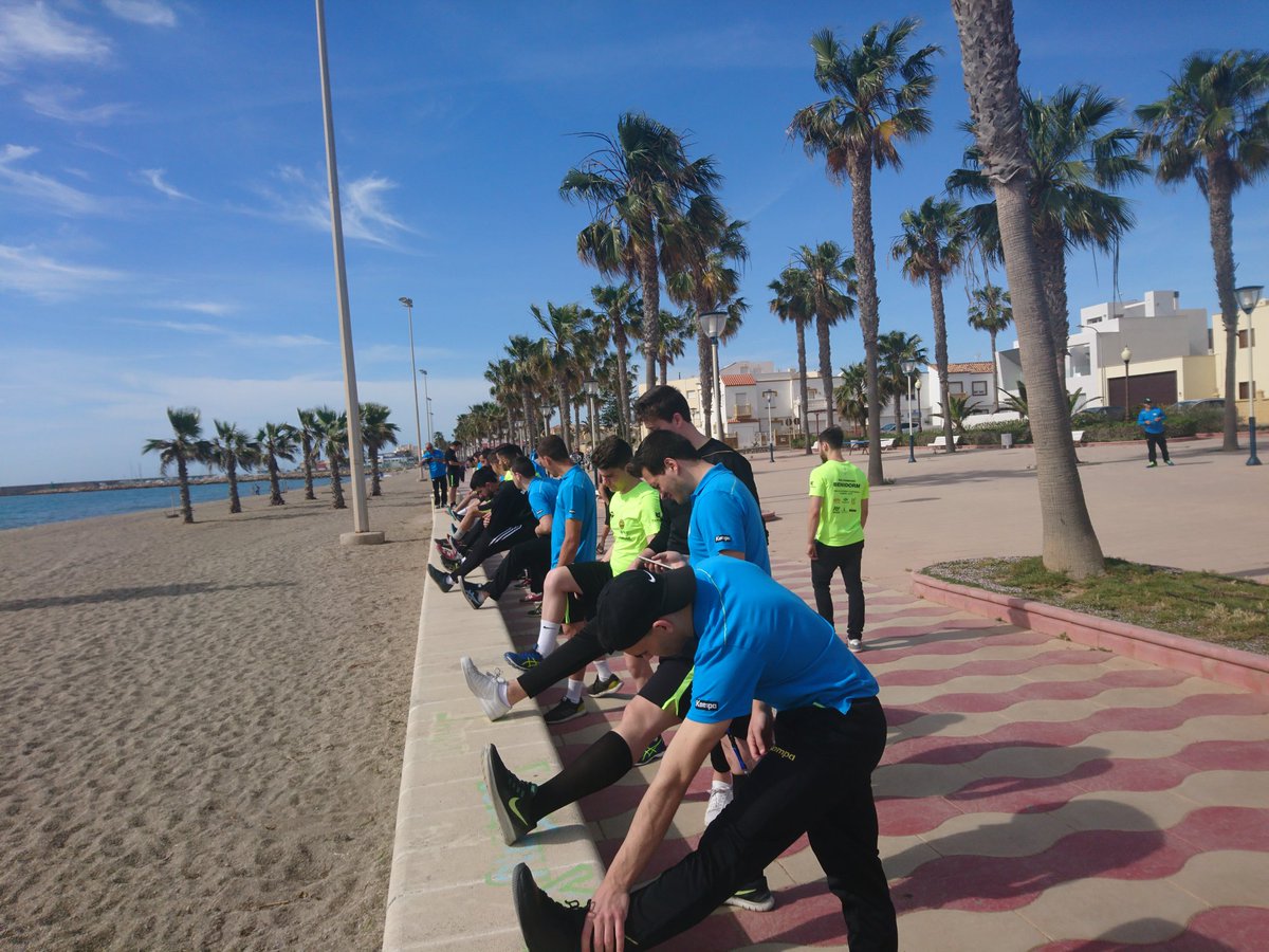 LuisParro3's tweet photo. Ya estamos en camino..... Último empujón, tenemos que jugar una final, un último paso para conseguir un premio que nos hemos currado durante toda la temporada .... Vamos señores, a por todas!!!!!
#Partisanos #equipo #vamosAconseguirlo #remamosjuntos https://t.co/RnXQj2qGFQ