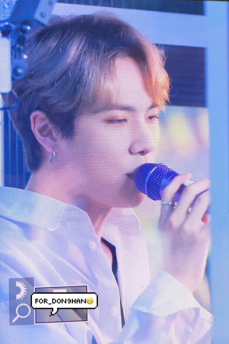 동한이에게😬 tweet media