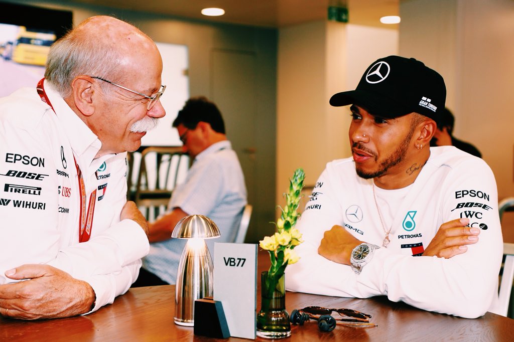 MercedesAMGF1's tweet photo. Catching up with Dr. Z! 👌 

#SpanishGP 🇪🇸 #F1 https://t.co/maCGEbGKNU