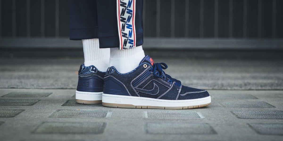 nike dunk binary blue