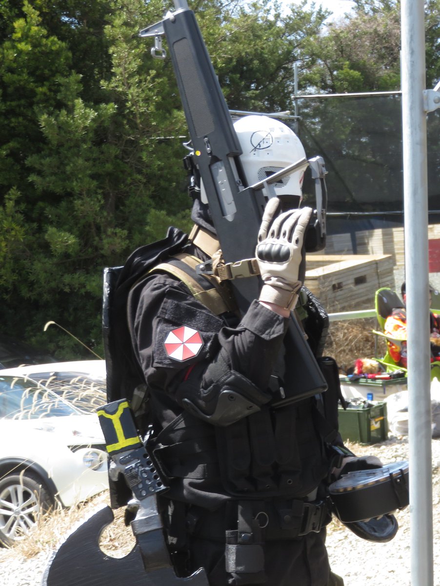 バイオハザード装備