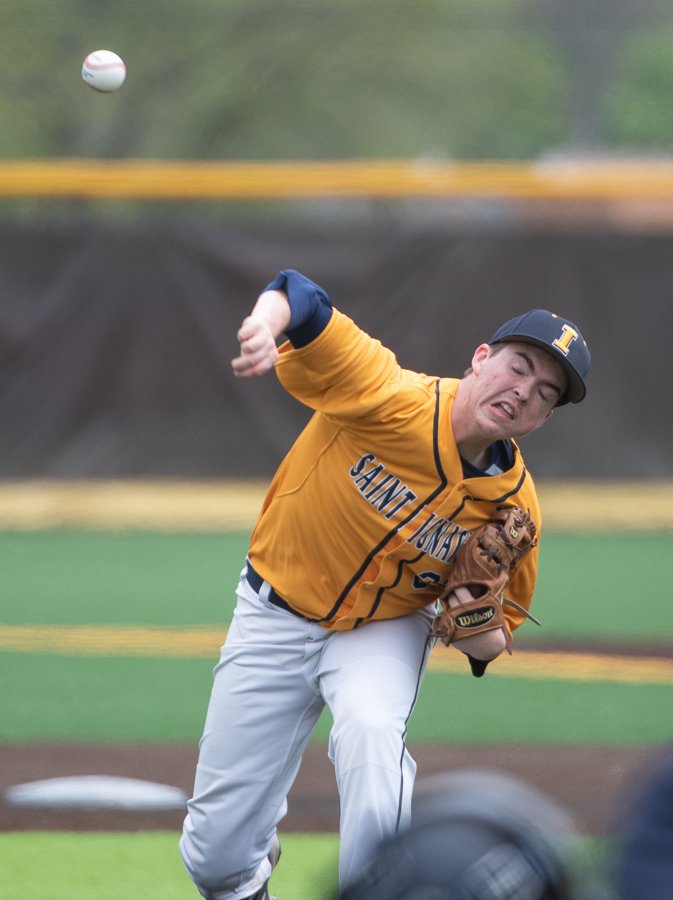 BB: From Eddie Dwyer – Matt Hunt pitches a 1-hit gem as <a href="/SIHSBaseball1/">Saint Ignatius Baseball</a> celebrates Senior Day with a 6-0 victory over Archbishop Hoban
ignatiuswildcats.com/news_article/s…
#GoCats