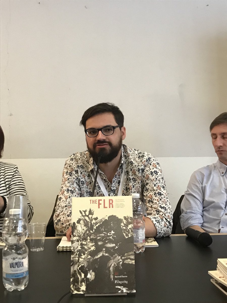 .@colossale: il 15 maggio lanceremo un bando di residenza. Selezioneremo un raccontista under 40, lo inviteremo a San Gimignano a scrivere, grazie al sostegno di <a href="/Fondoambiente/">FAI</a>. Il racconto completerà il n. 4 di The FLR - The Florentine Literary Review, che uscirà a ottobre.