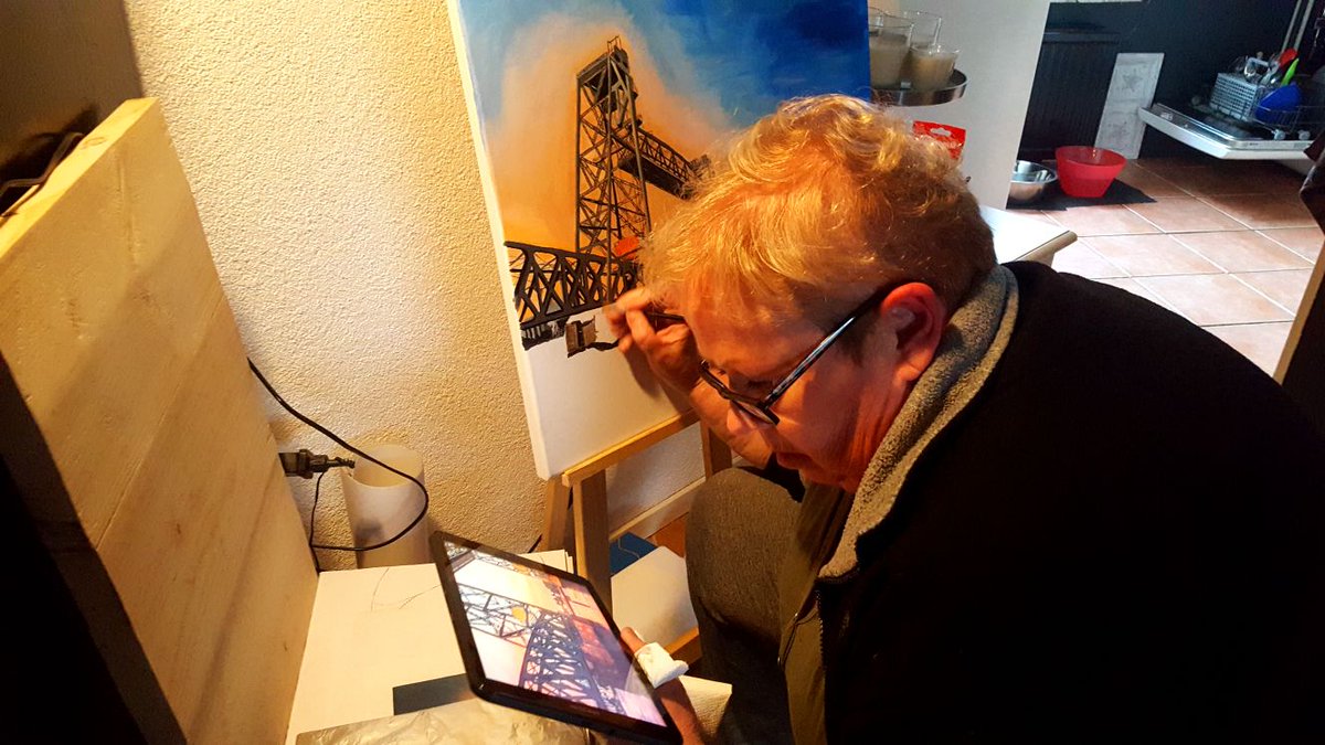 EctRunners's tweet photo. Het schilderij gemaakt en gedoneerd door Jacqueline Straver heeft tijdens de veiling op Ropapop maar liefst €140,00 euro opgeleverd voor Stichting Roparun. Het schilderij is gekocht door Lilian van der Steen en zal een mooi plaatsje krijgen in haar nieuwe huis. https://t.co/LF2qh83TGc