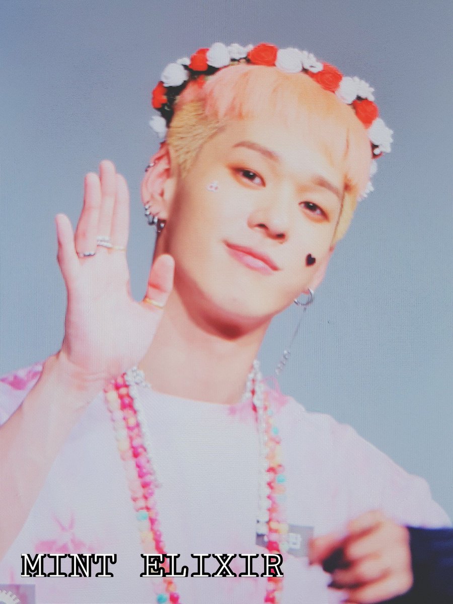 MINT_ELIXIR_528's tweet photo. [preview]180513 팬사인회
#IMFACT #임팩트 #UNGJAE #웅재 #빛나 #웅재사랑해
@imfact_twt https://t.co/1cs0QRwUAE