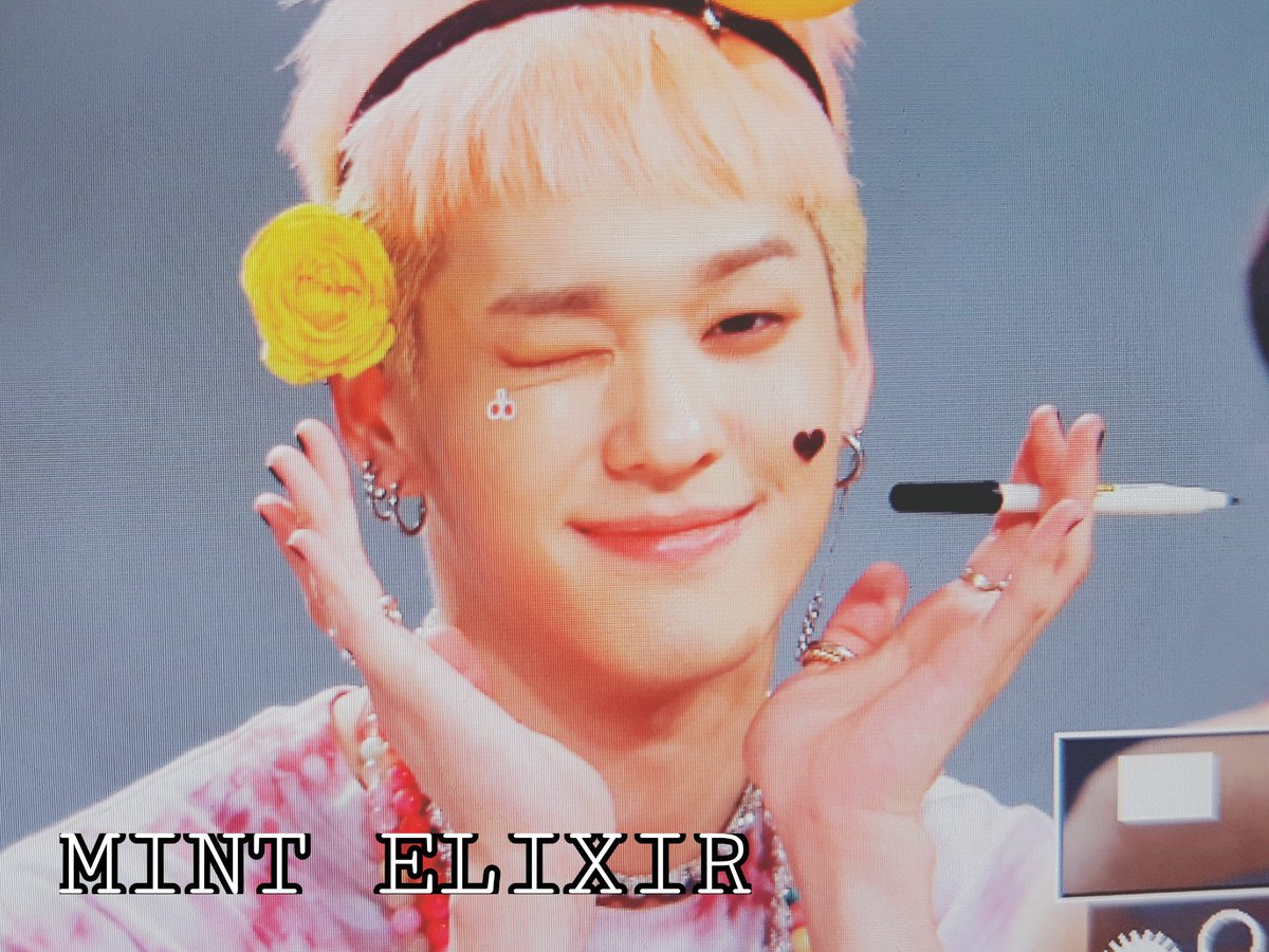 MINT_ELIXIR_528's tweet photo. [preview]180513 팬사인회
#IMFACT #임팩트 #UNGJAE #웅재 #빛나 #웅재사랑해
@imfact_twt https://t.co/26wEasc0Gj