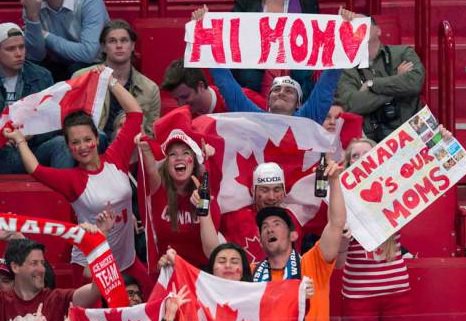 CanadianUK's tweet photo. Today is Mother’s Day in Canada. Happy Mother’s Day to all the Canadian moms out there! #mothersday #himom https://t.co/36fIwFiZL1