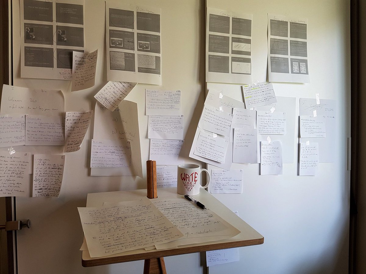 soenke_ahrens's tweet image. Preparing my talk on how to take #smartnotes at @ncraftsConf #Luhmann #Zettelkasten Best advice comes with a mug - as always by @CherylStrayed