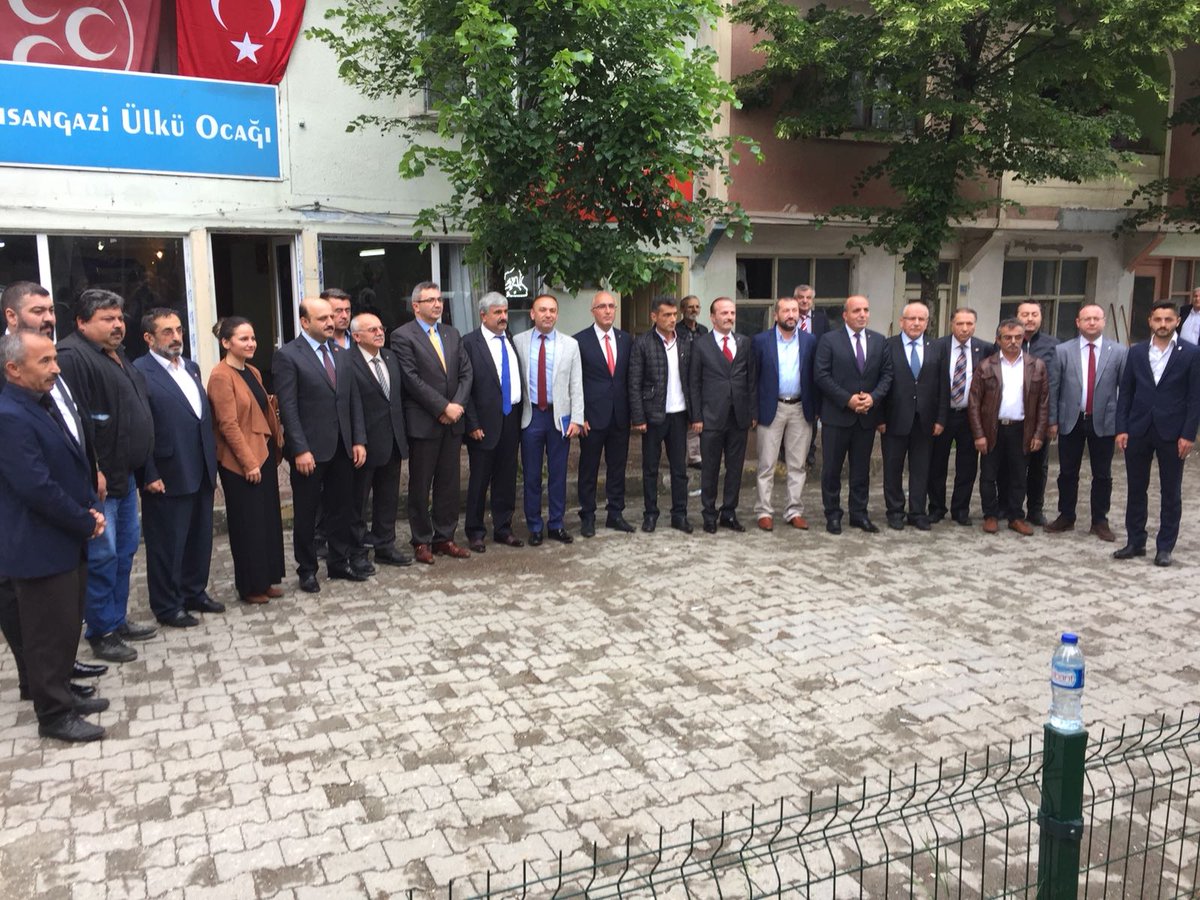 MhpKurtcu's tweet photo. #MHP #DevletBahceli #CumhurİttifakıMilletAklı #Kastamonu #24Haziran2018 #aliosmankurtcu  Ilçe Teskilatlarimizi ziyaret programlarina diger Aday Adayi arkadaslarimiz ile  Daday ,Arac,İhsangazi Ilçelerimizdeydik.Kendilerine misafirperverliklerinden ötürü tesekkür ediyoruz. https://t.co/4Fg04TuRoe