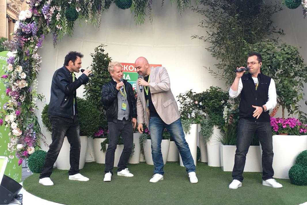 metrovocalgroup's tweet photo. Last day of MVG performances in Moscow. 25 total shows in 10 days between us and... https://t.co/Lz0sr48ceG https://t.co/B4QUWuL4Wr