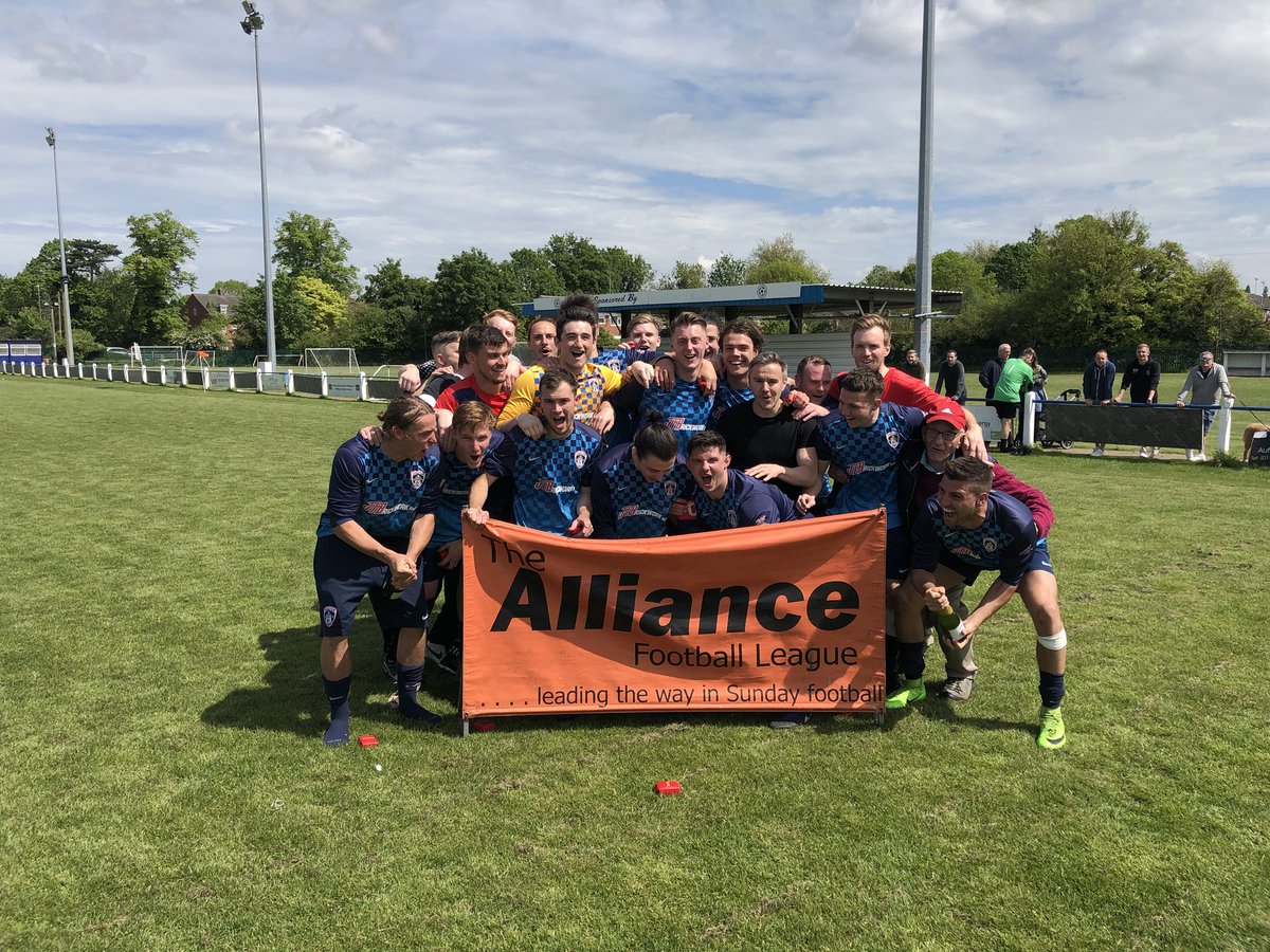 allianceleague1's tweet photo. Winners of the Billy Walton Final @SuecastleFC https://t.co/74KcY5ZfbT