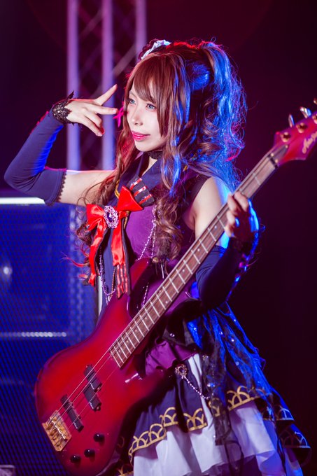 Twitterのコスプレ画像16