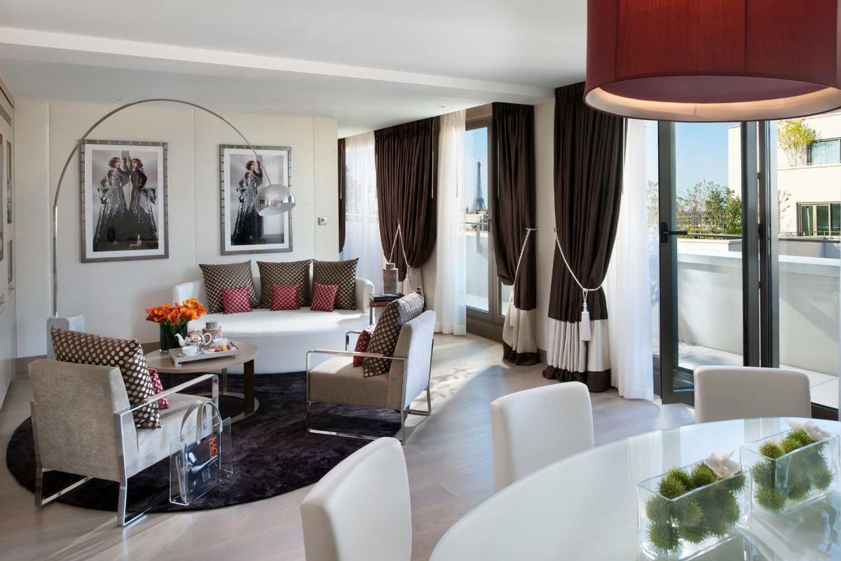 Thank you @Velvet_Magazine. Describing the @MO_Paris as a truly Parisian five-star hotel providing an oasis of tranquility and a cocoon of luxury. #MandarinOrientalParis #luxury #MakeParisYours