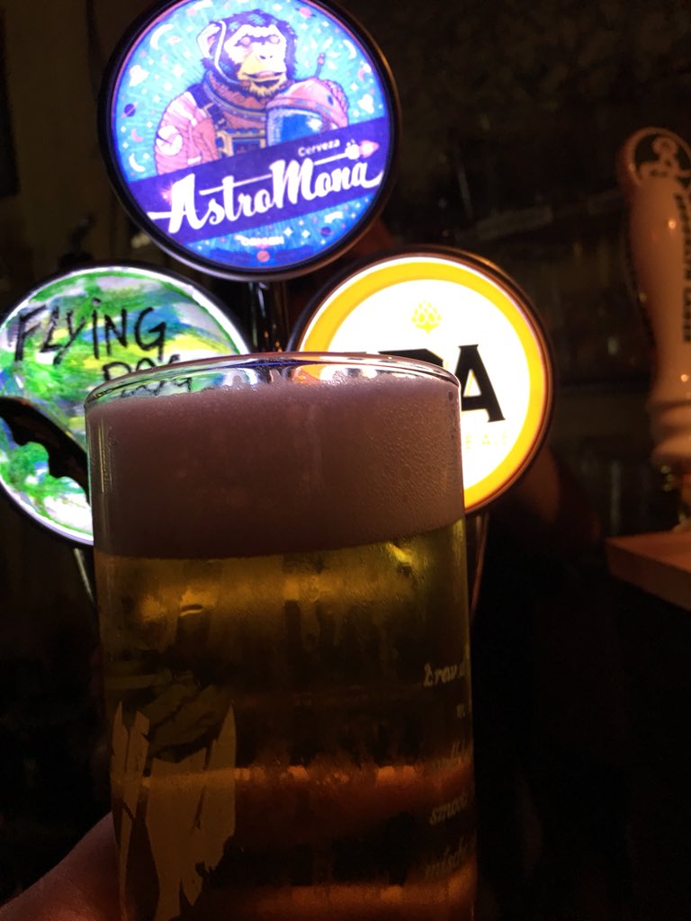 Muy rica esta lager <a href="/astromona/">Cervezas AstroMona</a>  donde Wittgenstein ayer 😊🍻🍻