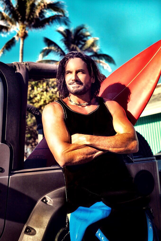 MarioCimarro's tweet photo. Madre del alma.Madre querida,
Son tus natales,quiero cantar
Porque mi alma,d amor henchida,nunca se olvida
D la que vida me hubo de dar.A
Dios yo pido para mis padres vida inmortal;Por q s muy grato, sobre la frente sentir el roce d un beso ardiente q de otra boca nunca es igual. https://t.co/V42n3pcjQU