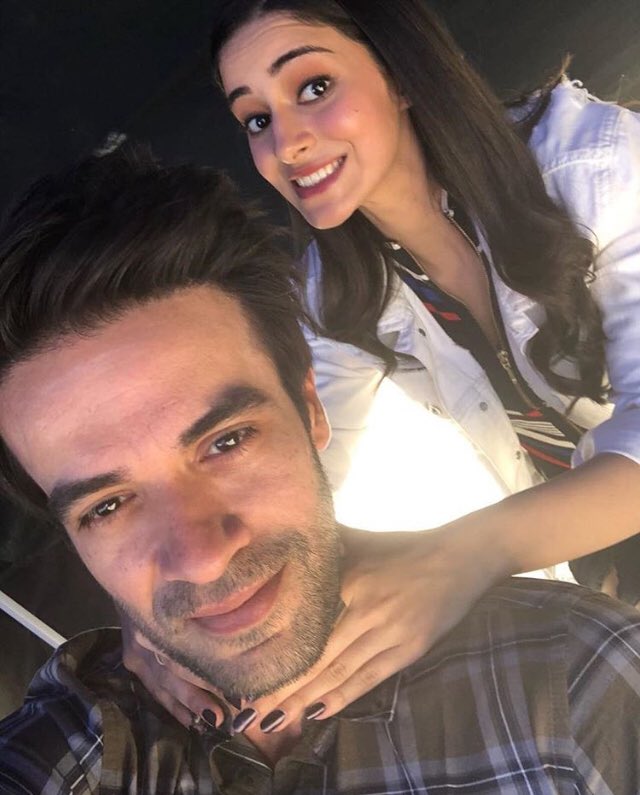 Ananya Panday FP (@ananyapandayfp) on Twitter photo Instagram | Happy birthday to the director of #SOTY2 <a href="/punitdmalhotra/">Punit Malhotra</a>
Love from Ananya and her fans. Instagram | Happy birthday to the director of #SOTY2 <a href="/punitdmalhotra/">Punit Malhotra</a>
Love from Ananya and her fans.