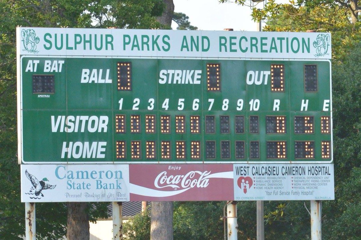 wblakehidalgo's tweet photo. May 13th 2016, Semifinals: Central Catholic Baseball travels to Sulphur to defeat rival Hanson Memorial 1-0 #EagleGang @EagleBaseballCC https://t.co/RUYQcdacwq