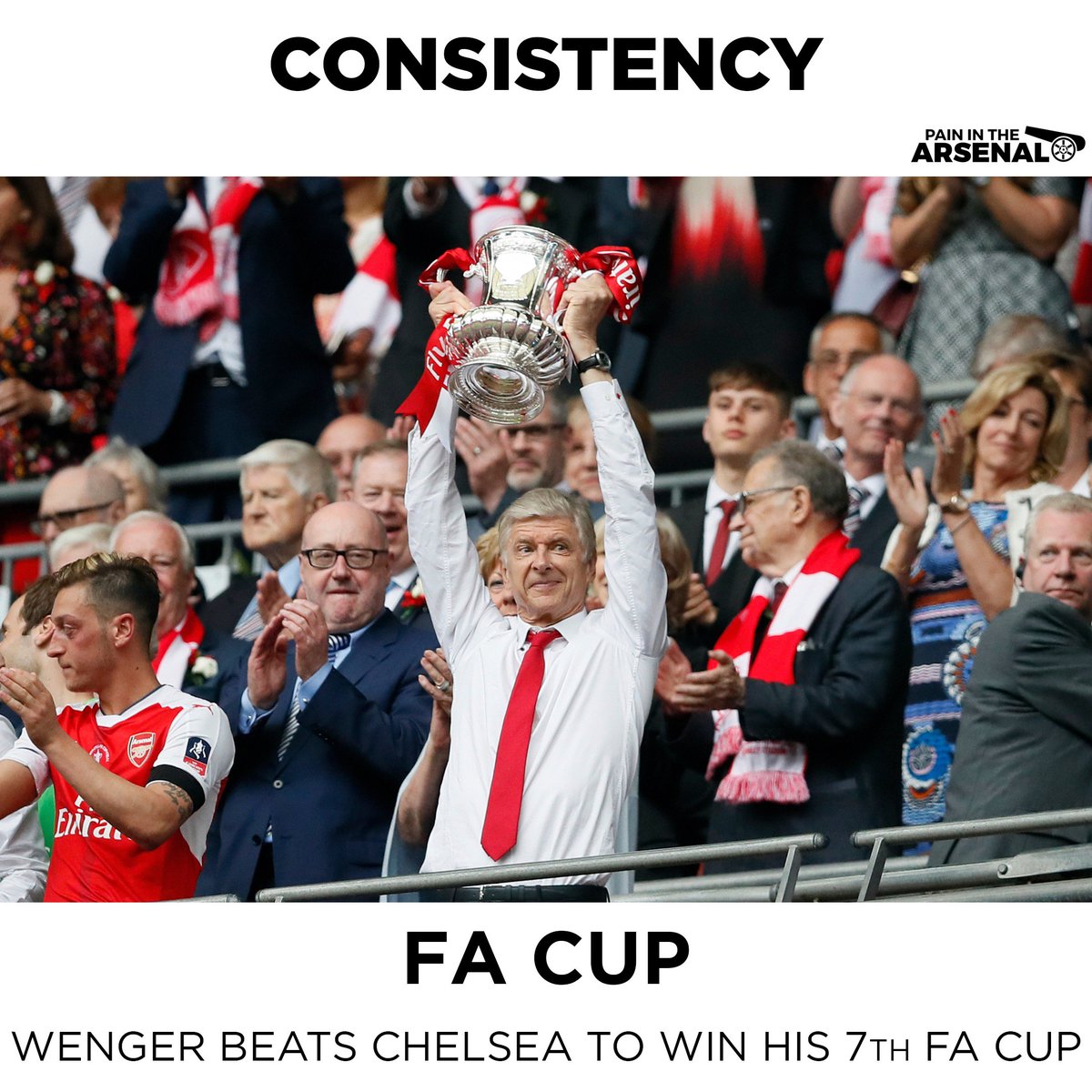 PainInThArsenal's tweet image. Nobody does it better. #ArseneMoments