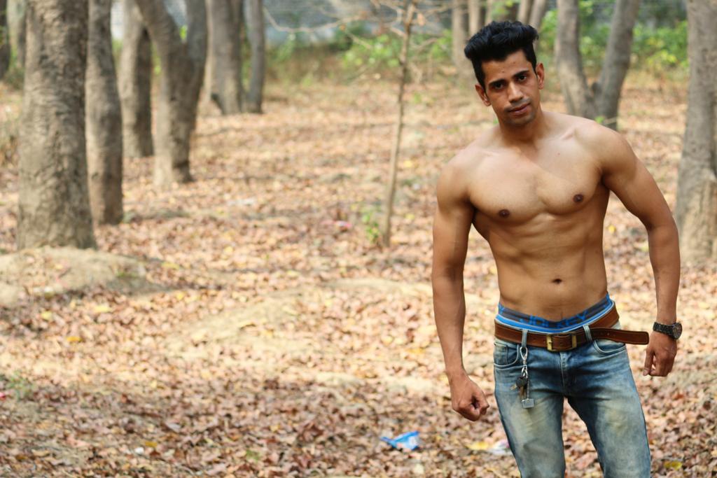 ImWaseemRaja's tweet photo. What about this?
#model #fit #look #handsome #shoot
#workout #heard_work #body #muscle #guy
#abs #power #zone #gym #transformation #fitnessmodel #fitness https://t.co/jfSFJhdXqw https://t.co/hakae11Rrl