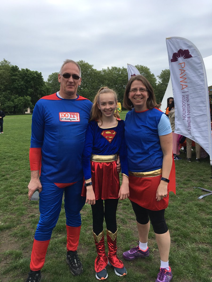 MelWhitt67's tweet photo. Fantastic day #5k #superherorun #RunHeroRun2018 #bromptonfountain @BromptonSupport #BromptonSupport @BromptonHeart #charity #fundraising https://t.co/6mO2IHEhEq