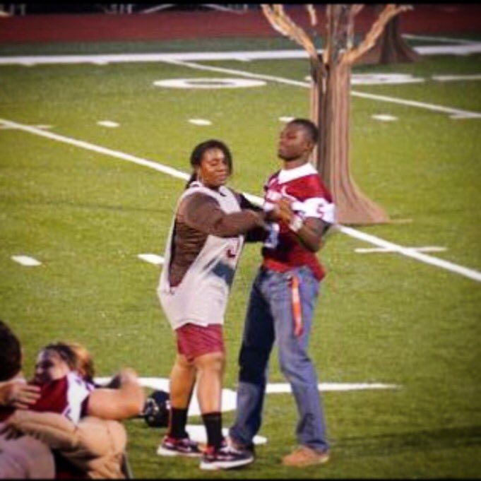 ItsJRounds's tweet photo. Happy Mother’s Day to my beautiful angel ! Words can’t even describe how thankful I am for everything you have done to get me where I am today!! I love and miss you soo much momma!!🤧🤞🏾 #ForeverReDat💜 https://t.co/Ob7tS4AoQn