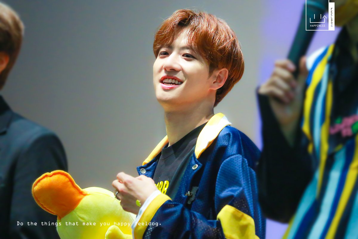 FEELDOG_HAPPY's tweet photo. 180427 동자아트홀 HQ
#유앤비 #UNB #UNB_BOYHOOD 
#필독 #오광석 #FEELDOG @feeldog_bpnn 
넌 언제나
나를 꿈꾸게 하지 https://t.co/mpTNJio5iP