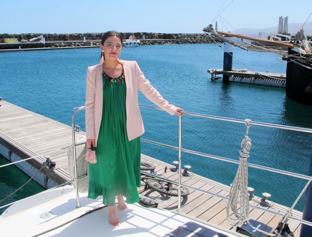 CaleroMarinas's tweet photo. A beautiful day in @PuertoCalero for welcoming journalists attending the @LZTFW. Many thanks to @AmuraRestaurant, @catlanzasl and #TheThinLine boutique for their generous support! https://t.co/hBj1diYiBP