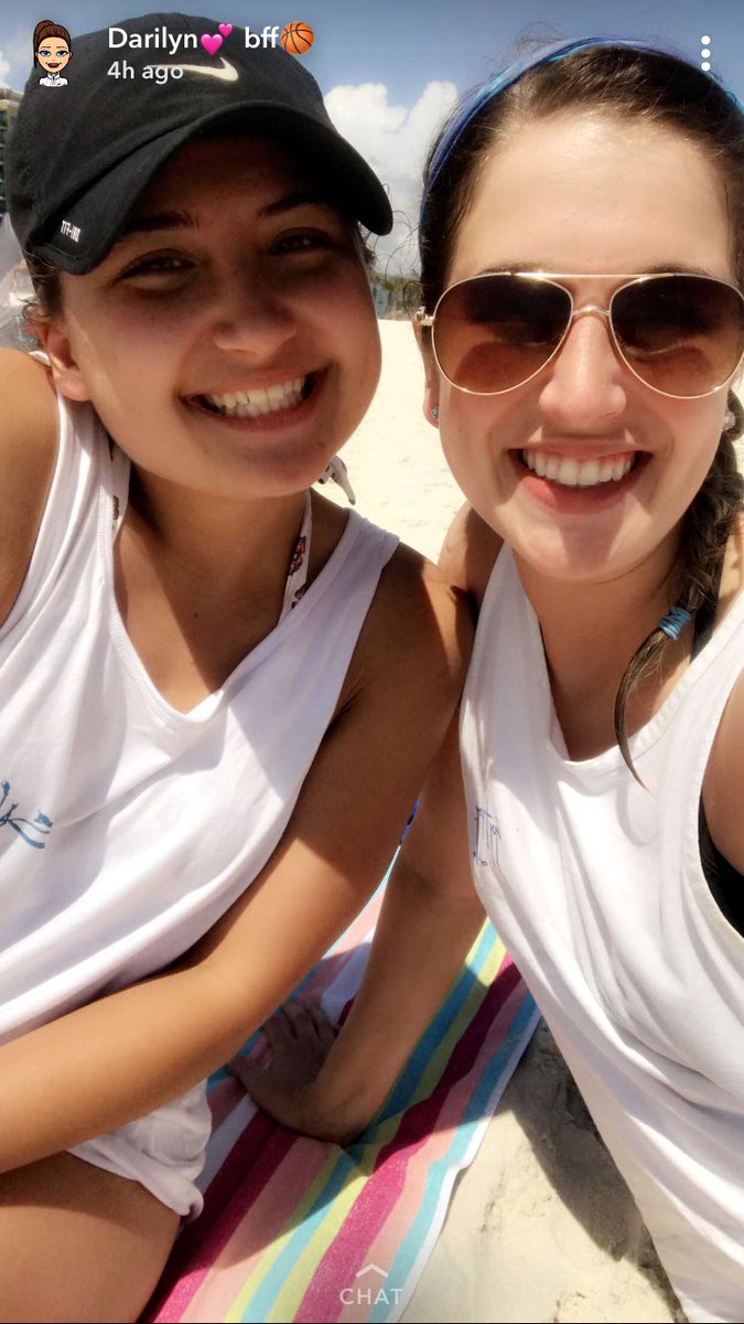 hannerrrr_11's tweet photo. Wishing a special Happy 21st birthday to the girl who brings so much joy and light into my life! Thank you Darilyn for being the amazing, funny, faithful, loving person you are! I could not imagine my life without you as my bestfriend♥️ I hope your day is all you hoped for😘 https://t.co/DPqVptYBvJ