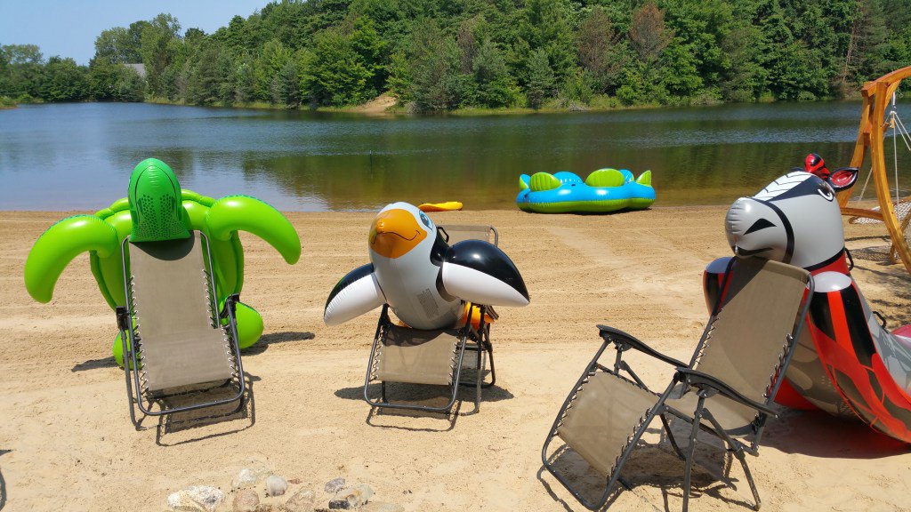 LeLacAppelle's tweet photo. Beach Baby, Beach Baby, HERE is the Sand! Don't wait until the End of September to find your Perfect Lakefront Home in Southwest Michigan! #lakefront #realestate #southhaven #michigan https://t.co/y1Nacx5y1Z https://t.co/kRoZOHvd5v
