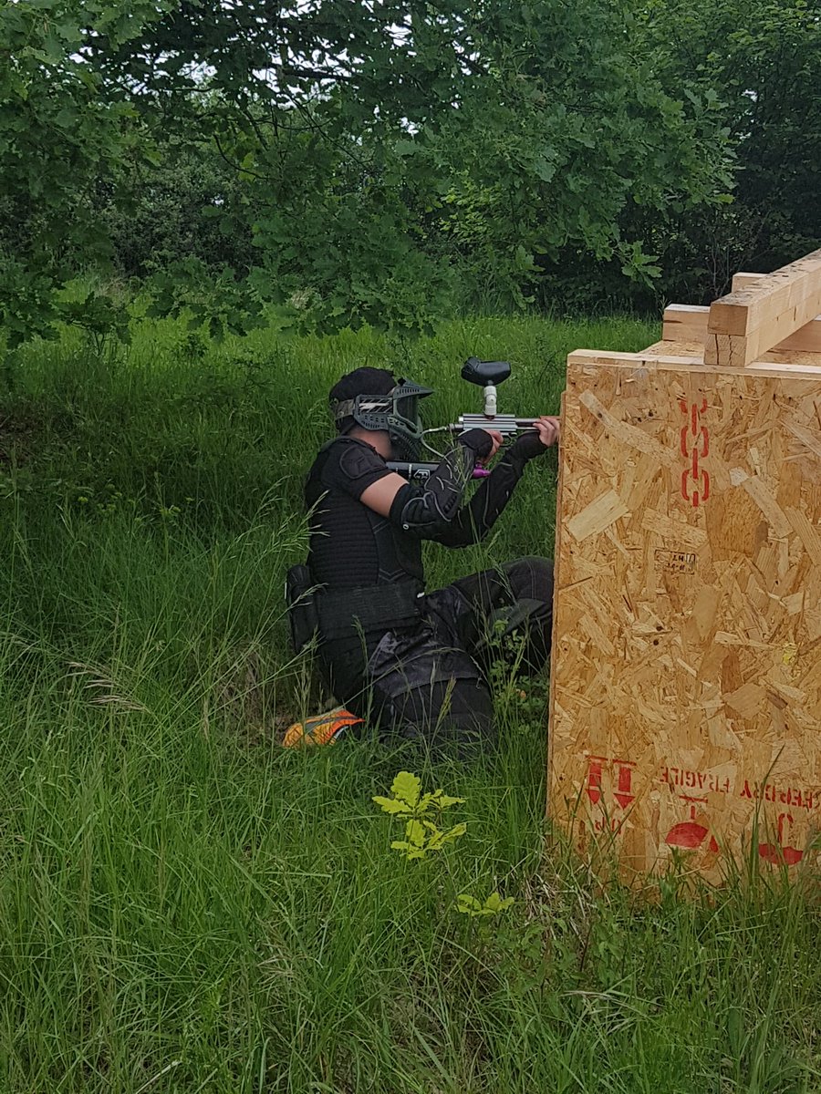FTGpaintball52's tweet photo. Petite photos du jeu du samedi 12 mai !
Ambiance toujours sympathique, avec nos deux nouveaux adhérents et un intéressé qui a découvert le paintball pour la première fois ! 
Bonne journée à refaire ! https://t.co/D7JRIajtZO